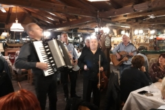 OHRID-zabava uz muziku
